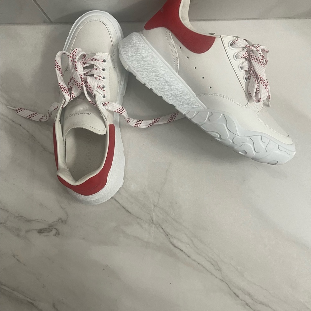 Alexander McQueen Leather Court Trainer Sneakers Sz 38 - Picture 4 of 6